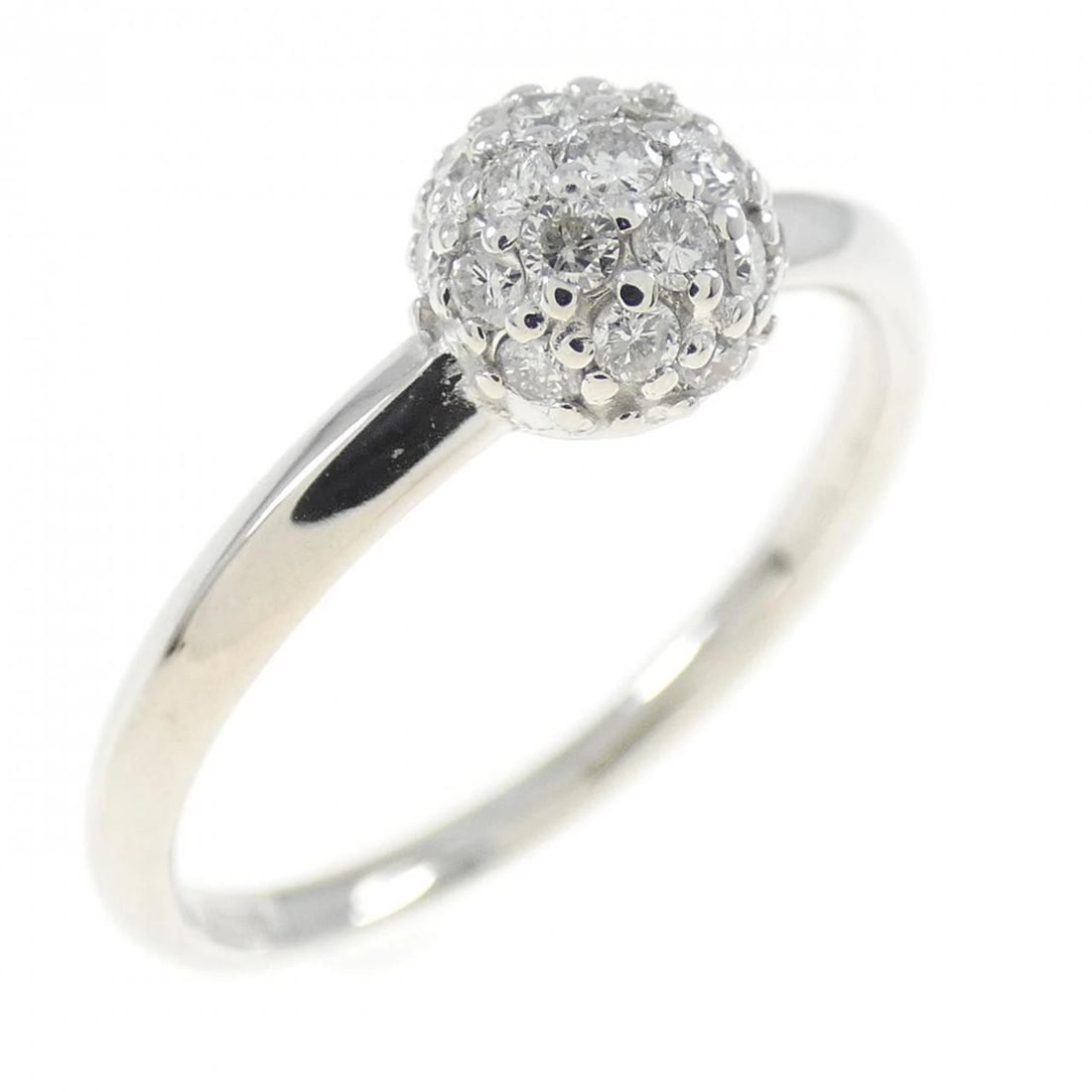 K18WG PAVE DIAMOND RING: K18WG Pave Diamond Ring Brand: Unbranded Type: Diamond ring Material: K18 white gold, Color: white gold Size: US 5 Accessories: None Accessories Notice: When purchasing pre-owned goods,
