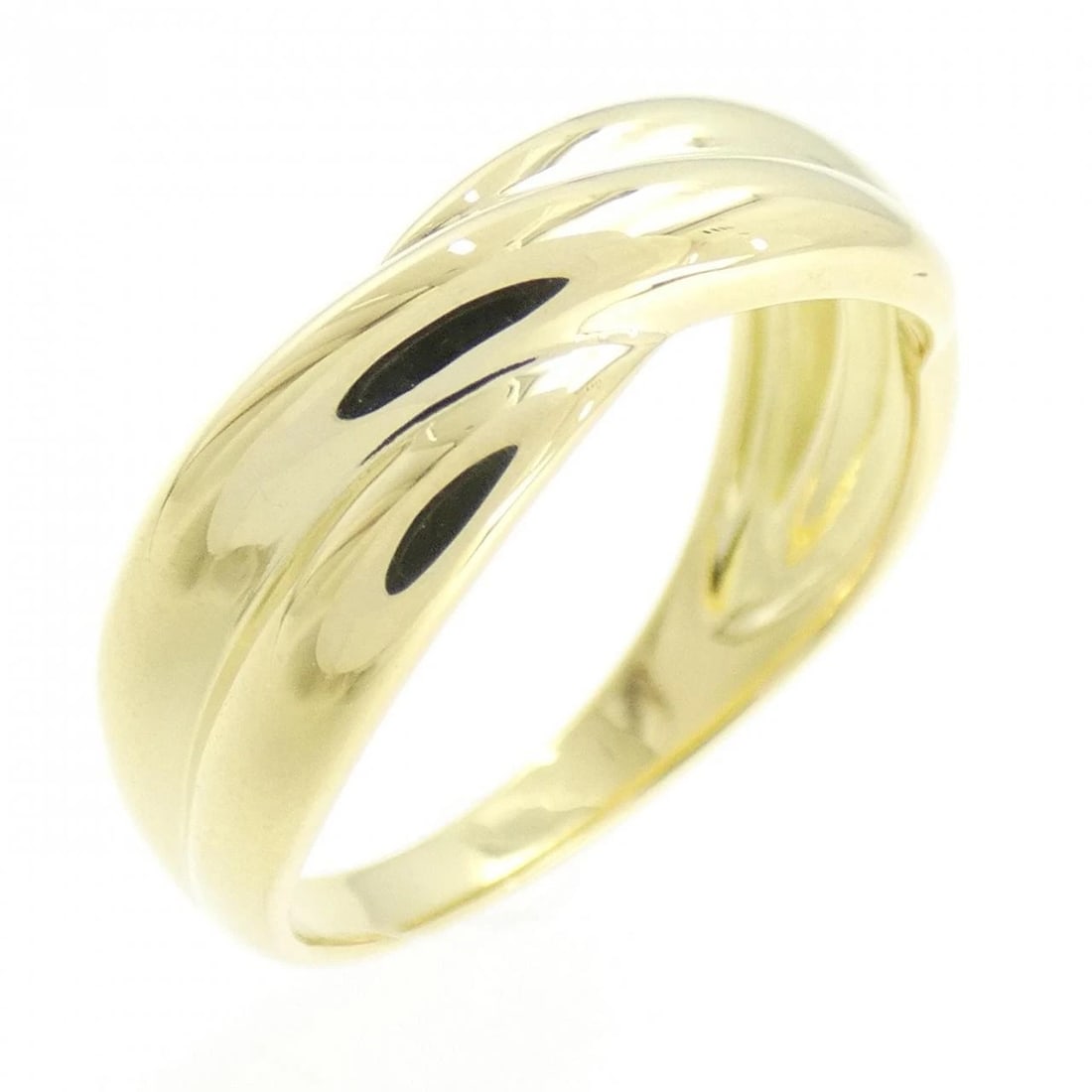 K18YG RING: K18YG ring Brand: Unbranded Type: ring Material: K18 yellow gold, Color: yellow gold Size: US 5 3/4 Accessories: None Accessories Notice: When purchasing pre-owned goods, please refer to the