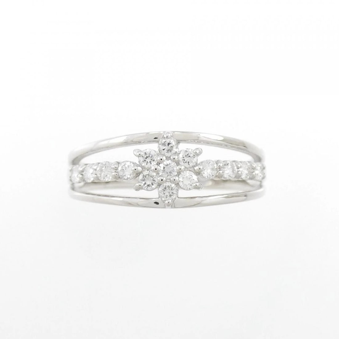 PT FLOWER DIAMOND RING - 2