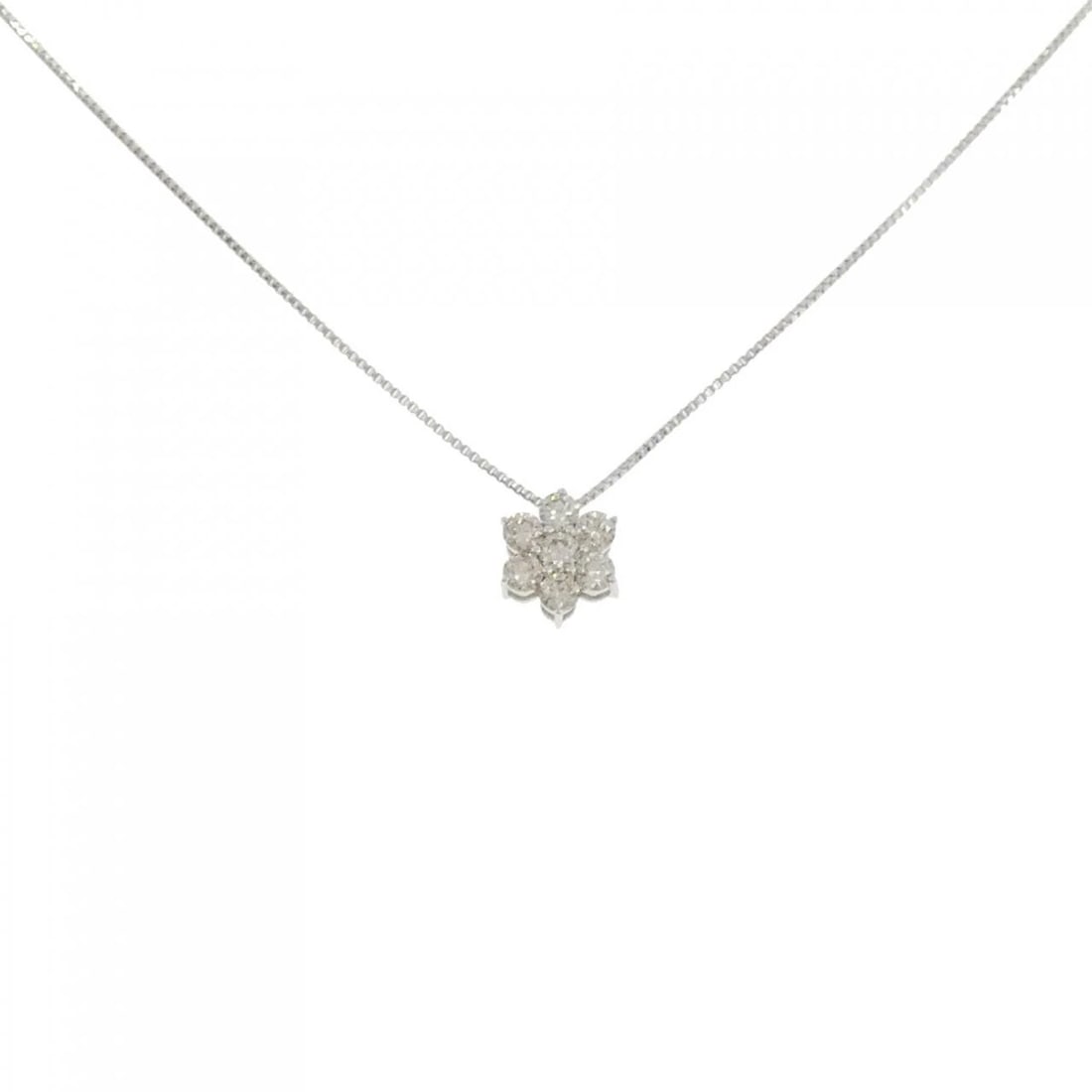 K18WG FLOWER DIAMOND NECKLACE: K18WG Flower Diamond Necklace Brand: Unbranded Type: Diamond Necklace Material: K18 white gold, Color: white gold Size: 45cm,Actual Size Pendant length approx. x width approx.: 7.3mmx6.4mm