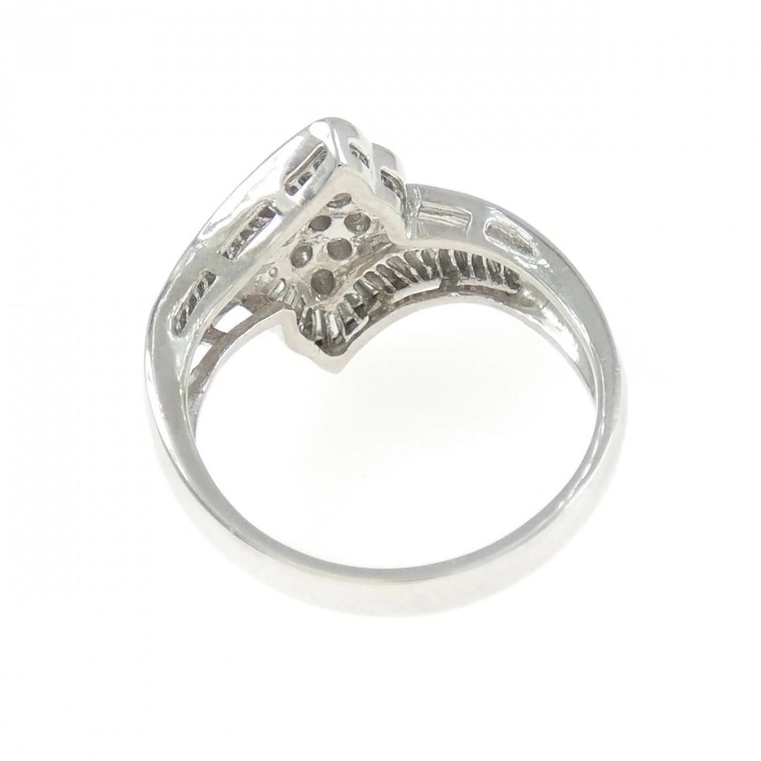 PT900 DIAMOND RING - 3