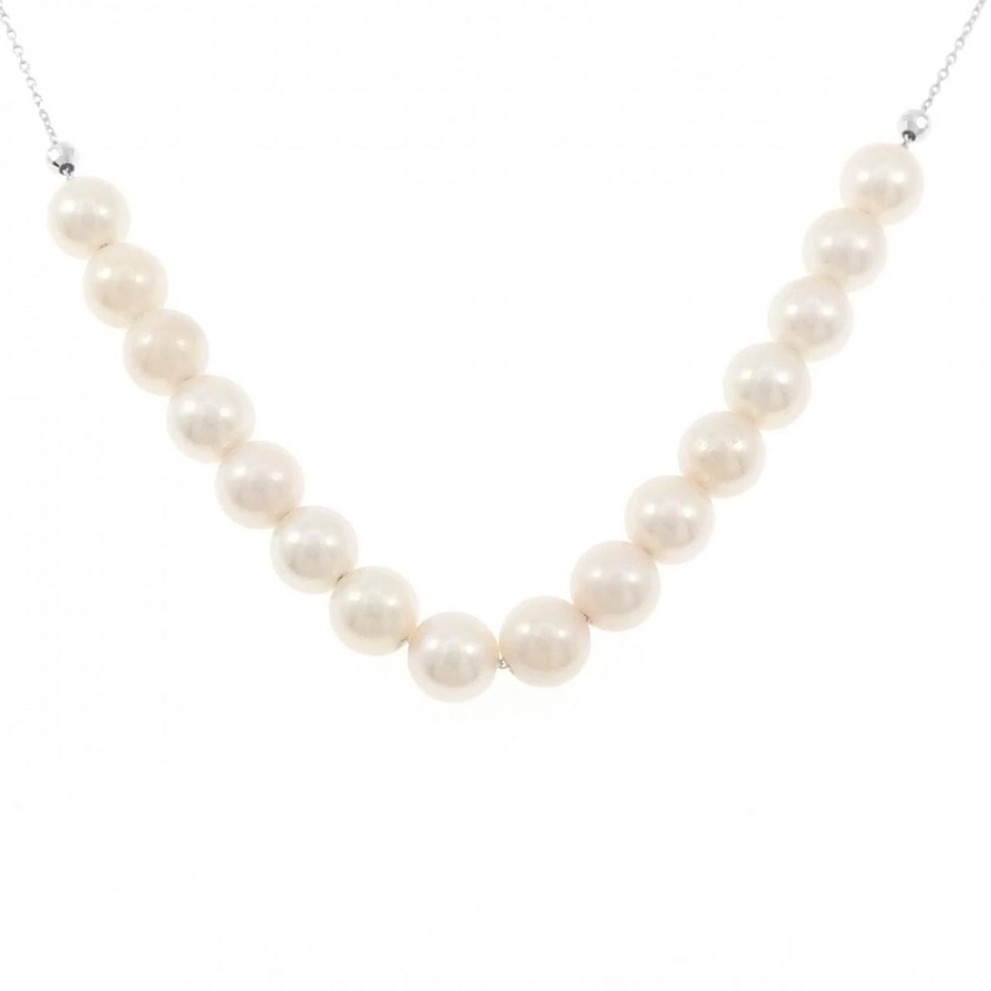 K18WG AKOYA PEARL NECKLACE: K18WG Akoya Pearl Necklace Brand: Unbranded Type: Akoya Pearl Necklace Material: K18 white gold, Color: white gold Size: 80cm,Actual Size Max width approx.: 6.8mm Chain maximum width approx.: