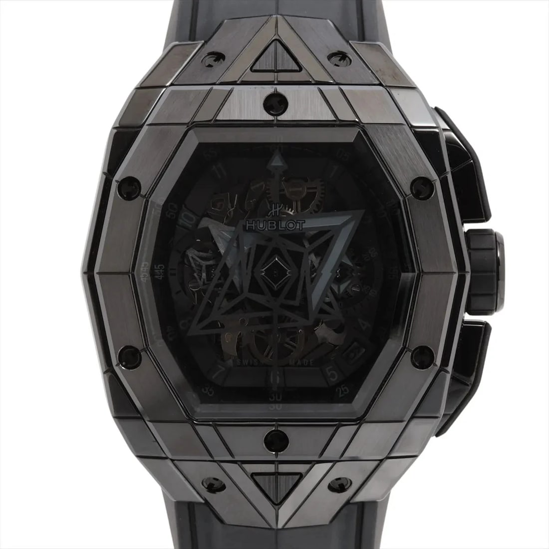 HUBLOT SPIRIT BLUE ALL BLACK TI X RUBBER: Hublot Spirit Blue All black TI x rubber Brand: Hublot Type: Wristwatch Material: Ti & CE & rubber Color: Dial Color Skeleton Size: Case:W1.6 x H1.6inch / W42 x H42 Circumference of