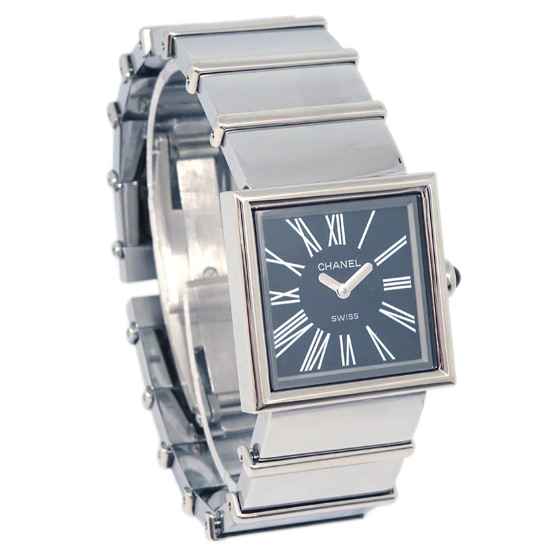 CHANEL WATCH SS: Chanel Watch SS Brand: CHANEL Type: Wristwatch Material: Band Material Stainless Steel, Case Material Stainless Steel Color: Band Color Silver, Dial Color Black Case Color Silver Size: Case: W