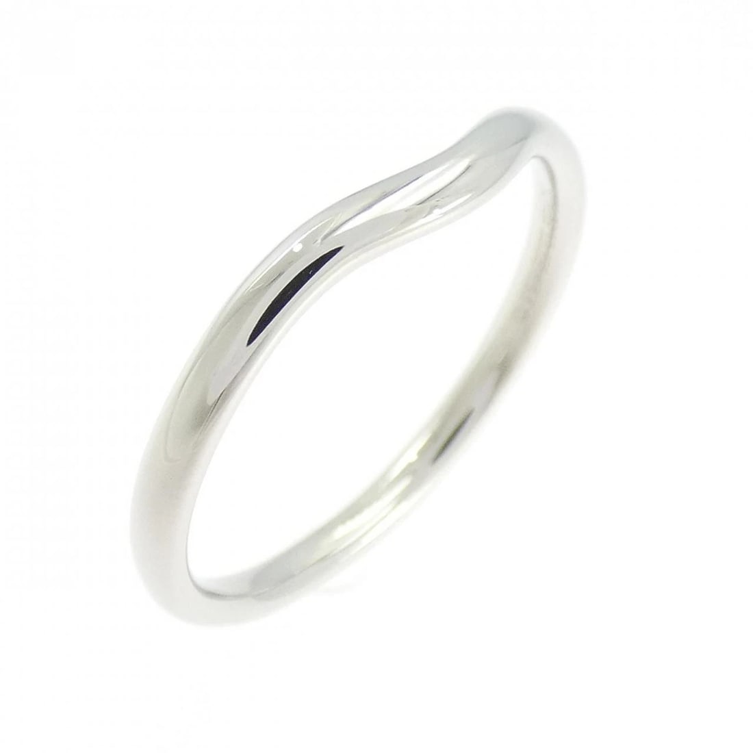 TIFFANY&CO. CURVED RING: TIFFANY&Co. Curved Ring Brand: TIFFANY&Co. Type: Ring Material: Platinum950, Color: Platinum Size: US 9.75 Accessories: None Accessories Notice: When purchasing pre-owned goods, please ref