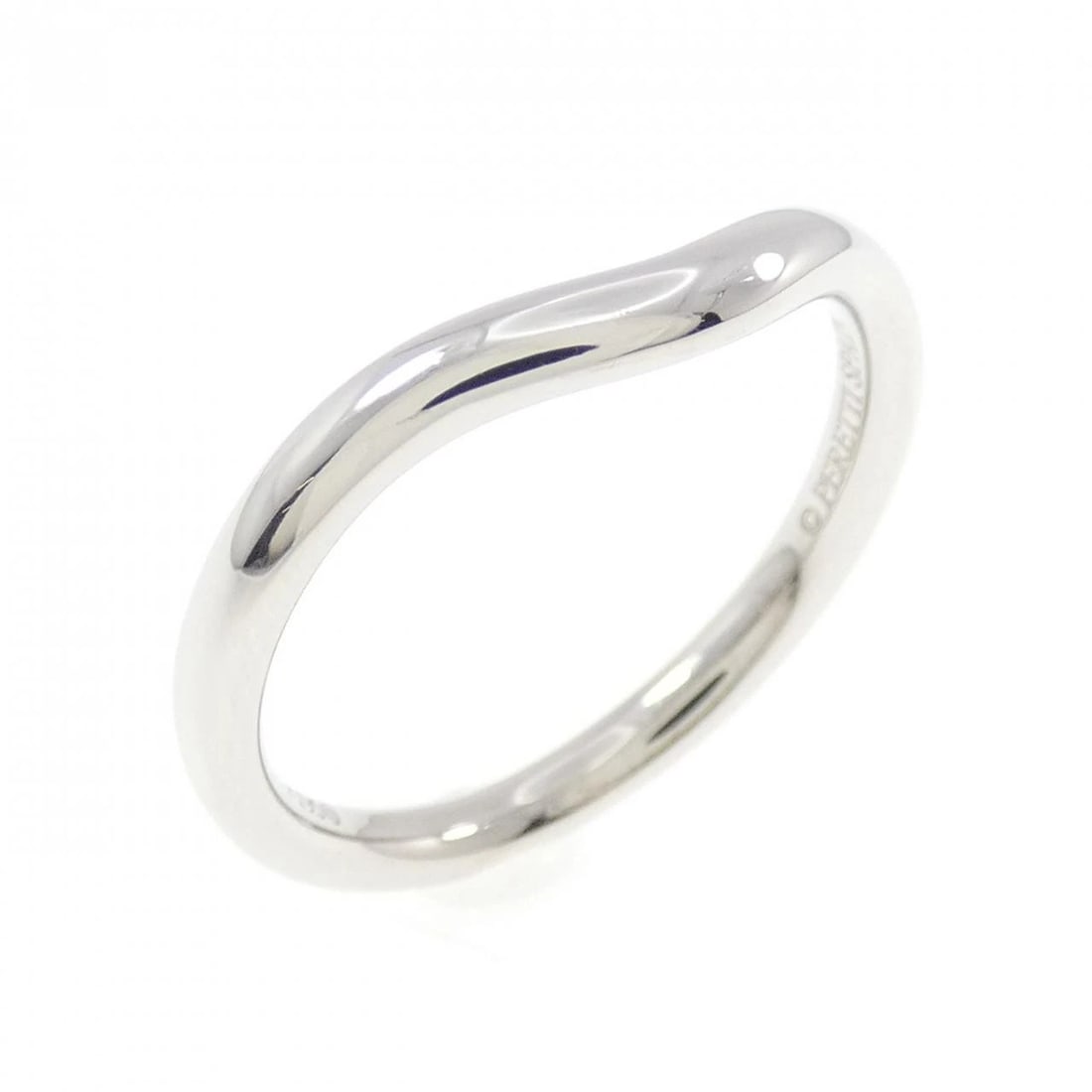TIFFANY&CO. CURVED RING: TIFFANY&Co. Curved Ring Brand: TIFFANY&Co. Type: Ring Material: Platinum950, Color: Platinum Size: US 5 Accessories: None Accessories Notice: When purchasing pre-owned goods, please refer