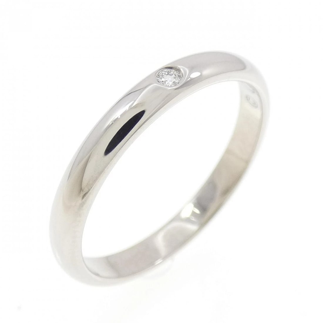 CARTIER WEDDING RING: Cartier Wedding Ring Brand: CARTIER Type: Ring Material: Platinum950, Main Stone/Creation Natural Color: Platinum Size: US 5 1/4 Accessories: None Accessories Notice: When purchasing pre-o