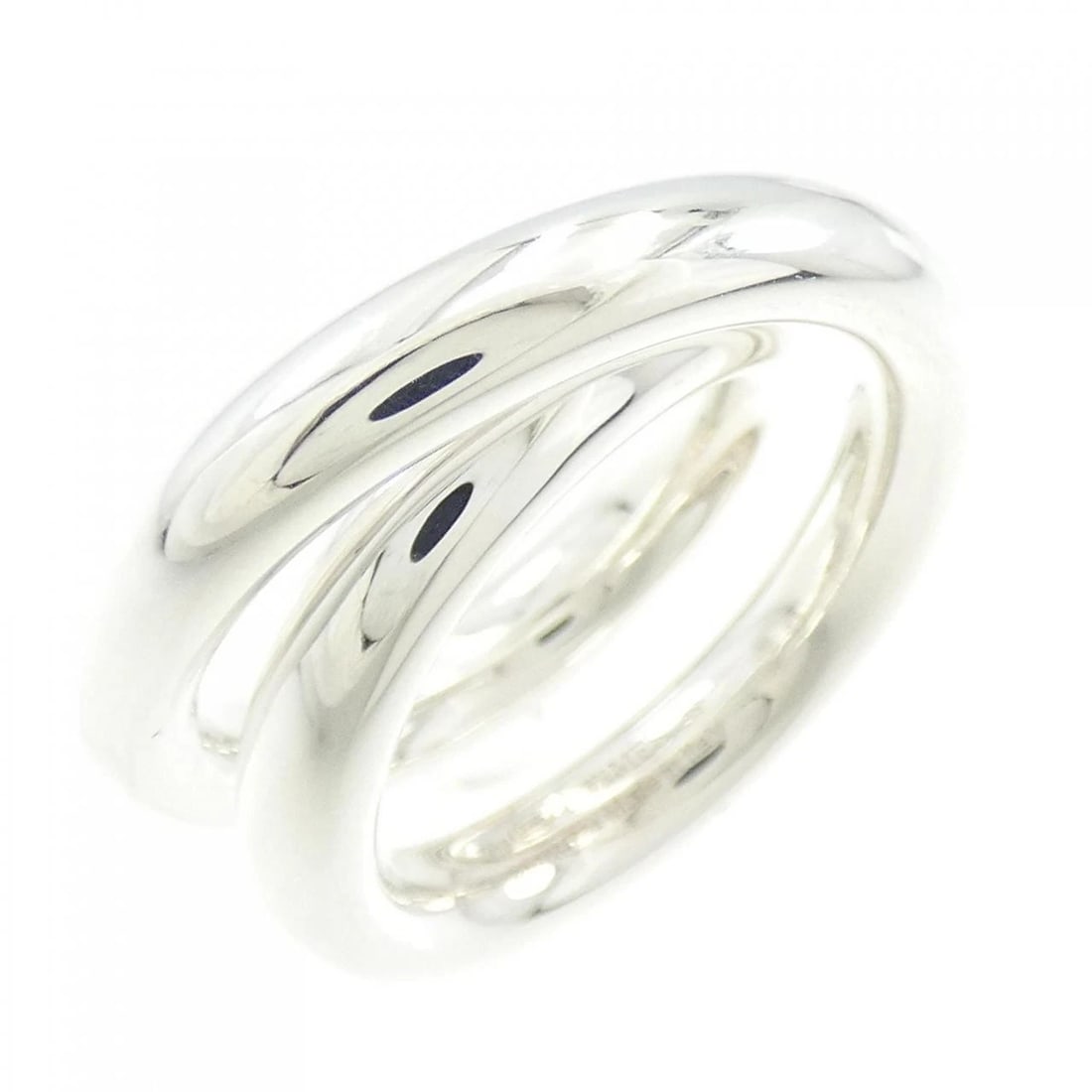 HERMES VERTIGE RING: Hermes Vertige Ring Brand: HERMES Type: Ring Material: 925Silver, Color: Silver Size: US 5.5 Accessories: None Accessories Notice: When purchasing pre-owned goods, please refer to the phot