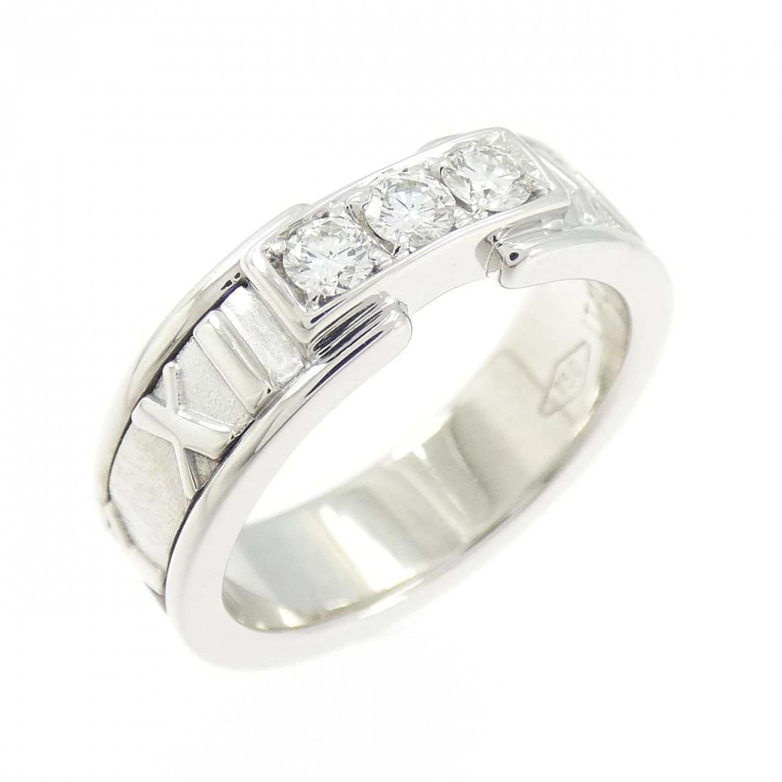 TIFFANY&CO. ATLAS RING: TIFFANY&Co. Atlas Ring Brand: TIFFANY&Co. Type: Ring Material: 750 white gold, Main Stone/Creation Natural Color: white Size: US 4 1/2 Accessories: None Accessories Notice: When purchasing
