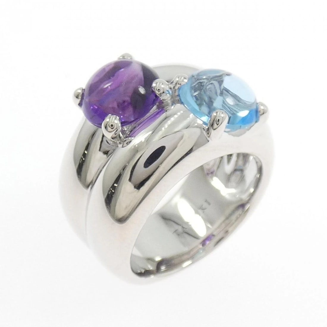 TASAKI AMETHYST RING: Tasaki Amethyst Ring Brand: TASAKI Type: Ring Material: K18 white gold, Main Stone/Creation Main Stone Amethyst Secondary Stone Blue Topaz Color: white Size: US 6 1/4 Accessories: None