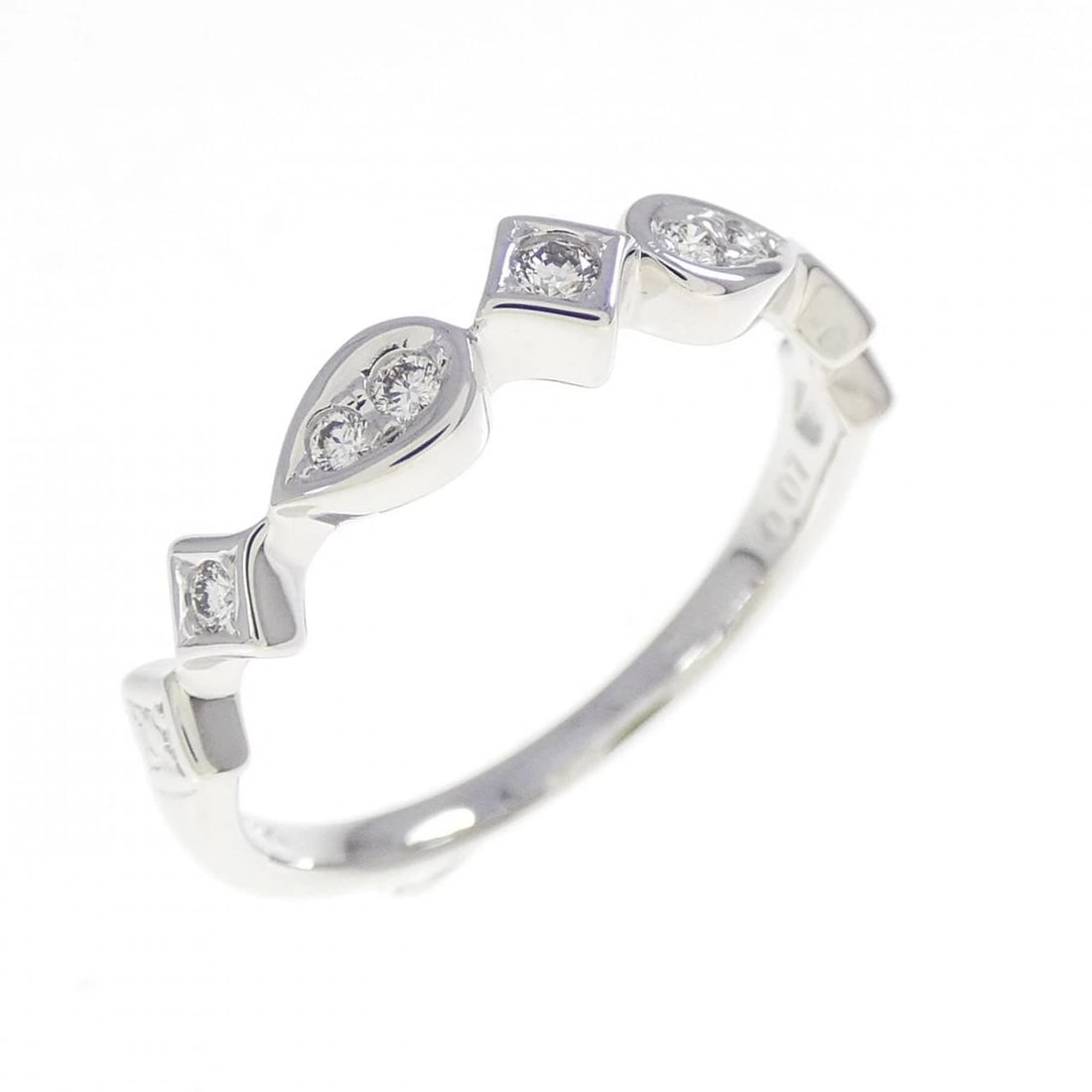 TASAKI DIAMOND RING: Tasaki Diamond Ring Brand: TASAKI Type: Ring Material: K18 white gold, Main Stone/Creation Natural Color: white Size: US 6 1/4 Accessories: None Accessories Notice: When purchasing pre-owned