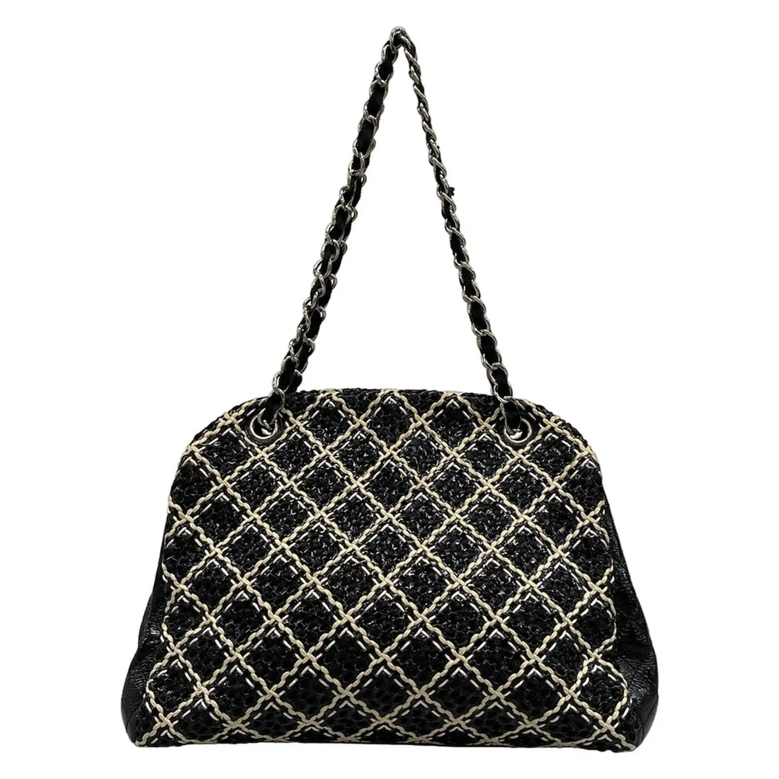 CHANEL MADEMOISELLE BOWLING BAG BLACK CREAM WHITE PATENT LEATHER COTTON: CHANEL Mademoiselle Bowling Bag Black Cream White Patent Leather Cotton Brand: CHANEL Type: Shoulder Bag Material: Patent Leather, Cotton, Chemical Fiber Color: Black, Cream, White Size: Height :