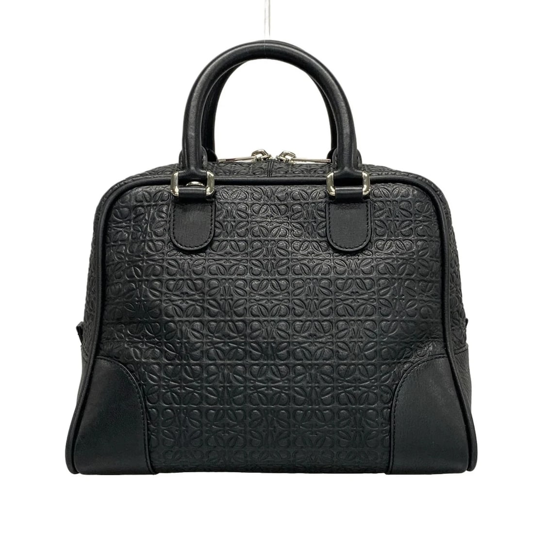 LOEWE ANAGRAM/REPEAT BLACK LEATHER HANDBAG: LOEWE Anagram/Repeat Black Leather Handbag Brand: LOEWE Type: Handbag Material: Leather Color: Black Size: Height : 8.27 inch (21 cm) Width : 11.22 inch (28.5 cm) Depth : 6.89 inch (17.5 cm) Handl