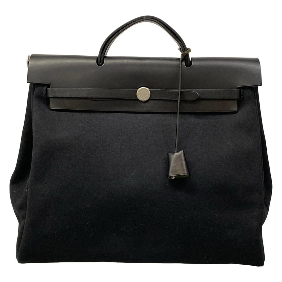 HERMES HER BAG MM BLACK TOILE OFFICIER BOX CALF SQUARE D HANDBAG: HERMES Her Bag MM Black Toile Officier Box Calf Square D Handbag Brand: HERMES Type: Handbag Material: Toile Officier, Box Calf Color: Black Size: Height : 12.8 inch (32.5 cm) Width : 14.96 inch (