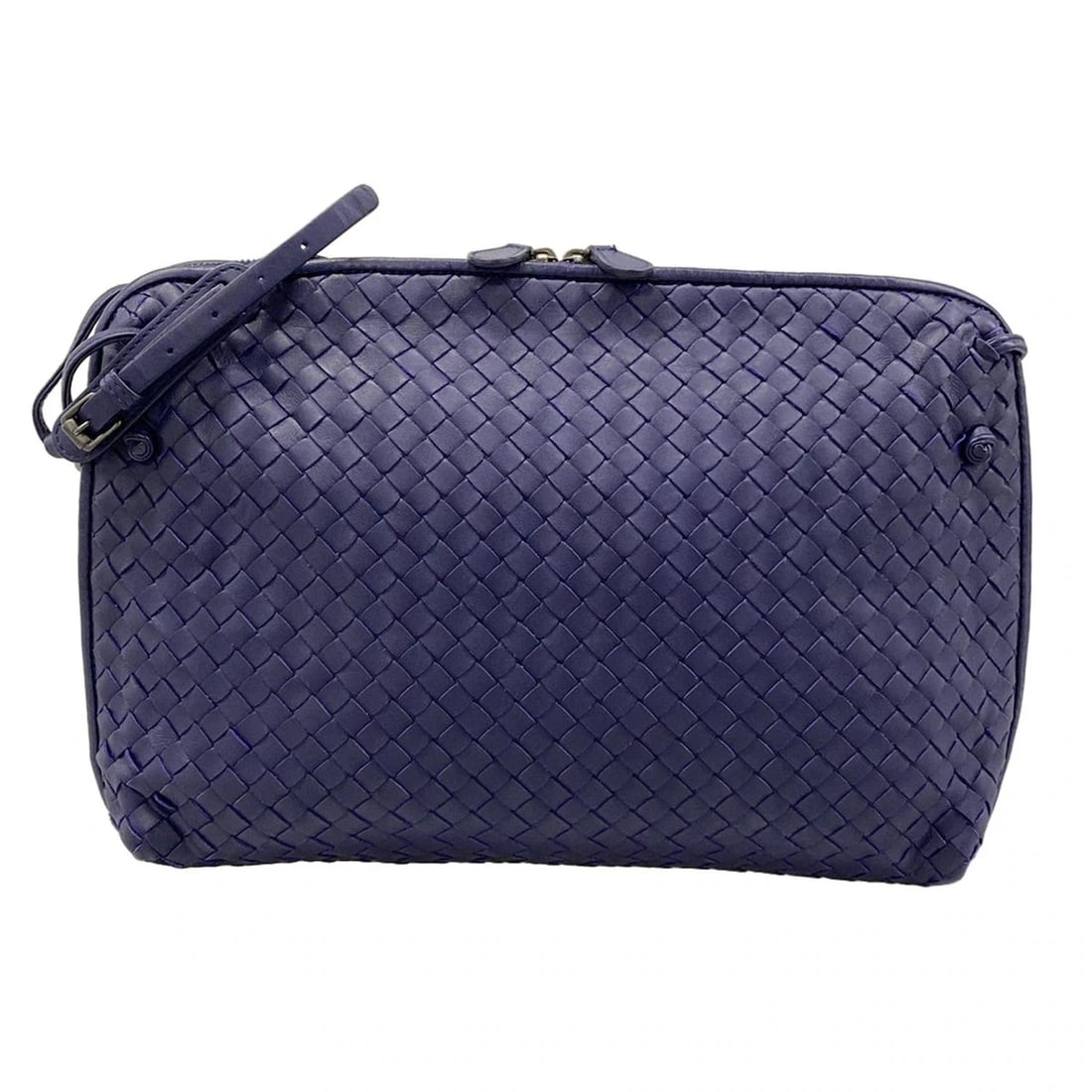 BOTTEGA VENETA NODINI - NAVY LEATHER SHOULDER BAG: BOTTEGA VENETA Nodini - Navy Leather Shoulder Bag Brand: BOTTEGA VENETA Type: Shoulder Bag Material: Leather Color: Navy Size: Height : 9.06 inch (23 cm) Width : 12.6 inch (32 cm) Depth : 2.36 inc