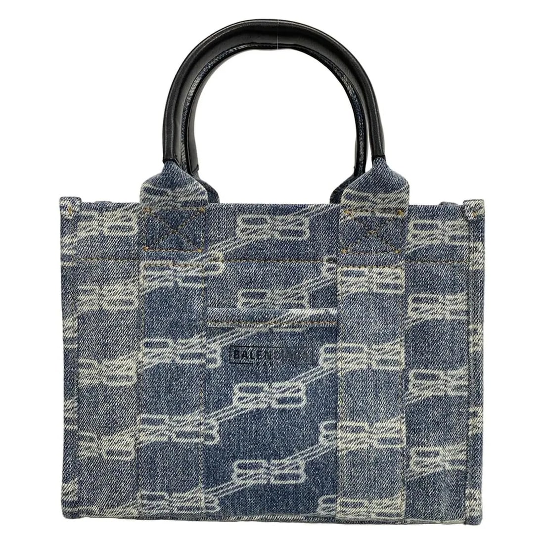 BALENCIAGA HARDWARE XS TOTE BAG LIGHT BLUE BLACK DENIM LEATHER: BALENCIAGA Hardware XS Tote Bag Light Blue Black Denim Leather Brand: BALENCIAGA Type: Tote Bag Material: Denim, Leather Color: Light Blue, Black Size: Height : 6.89 inch (17.5 cm) Width : 8.86 in