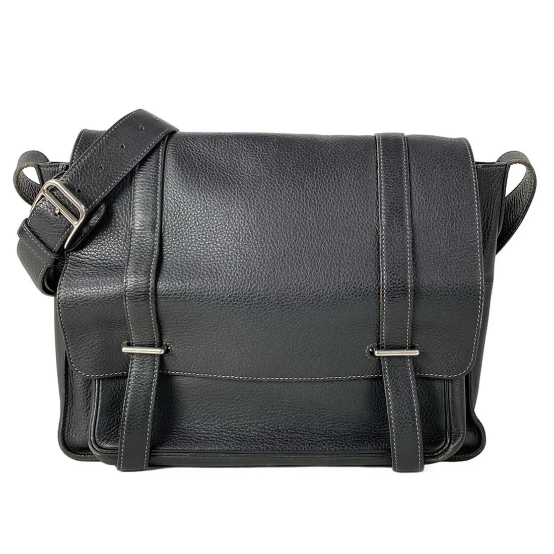 HERMES STEVE CAPORAL 35 BLACK TAURILLON CLEMENCE SQUARE O SHOULDER BAG: HERMES Steve Caporal 35 Black Taurillon Clemence Square O Shoulder Bag Brand: HERMES Type: Shoulder Bag Material: Taurillon Clemence Color: Black Size: Height : 9.84 inch (25 cm) Width : 15.75 inc