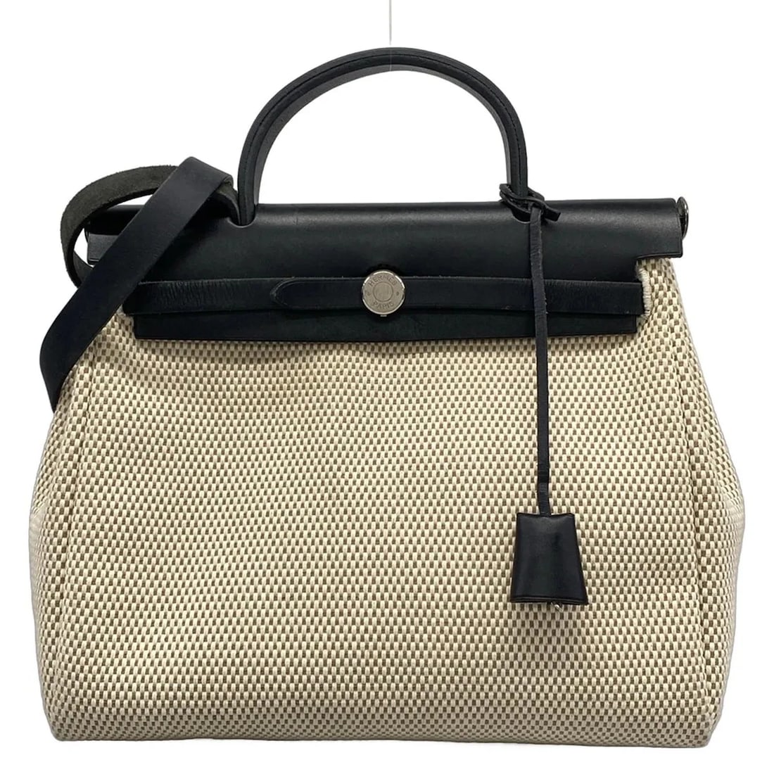 HERMES HERBAG PM BLACK CREAM BEIGE TOILE H BOX CALF SQUARE G HANDBAG: HERMES Herbag PM Black Cream Beige Toile H Box Calf Square G Handbag Brand: HERMES Type: Handbag Material: Toile H, Box Calf Color: Black, Cream, Beige Size: Height : 10.04 inch (25.5 cm) Width :