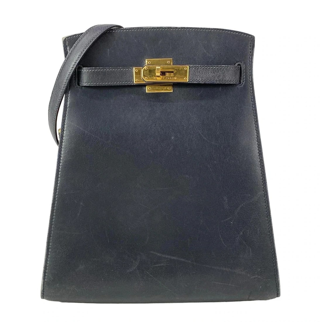 HERMES KELLY SPORT MM NAVY BOX CALF CIRCLE Z SHOULDER BAG: HERMES Kelly Sport MM Navy Box Calf Circle Z Shoulder Bag Brand: HERMES Type: Shoulder Bag Material: Box Calf Color: Navy Size: Height : 11.02 inch (28 cm) Width : 3.74 inch (9.5 cm) - 9.45 inch (