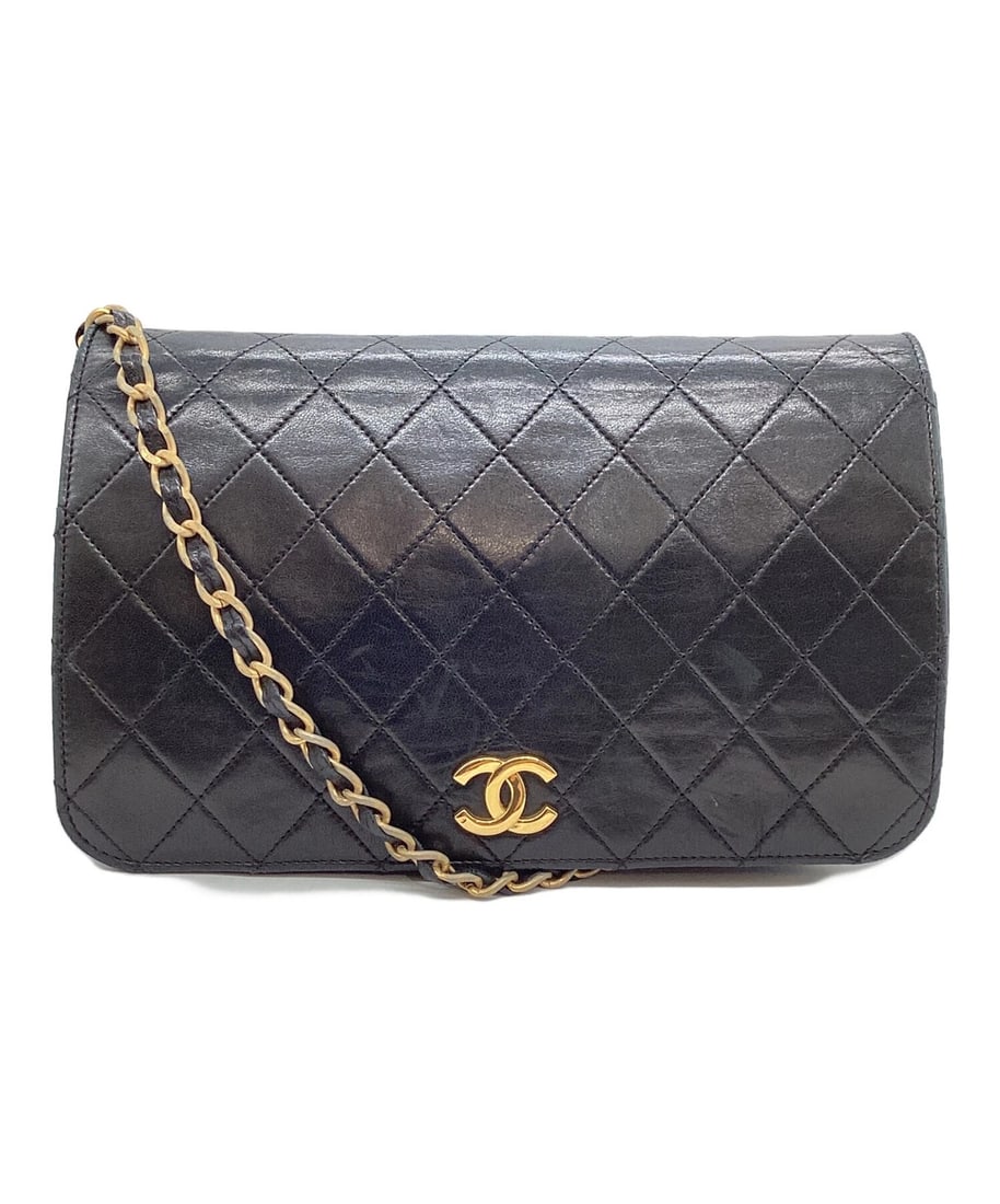 CHANEL CHAIN SHOULDER BAG: CHANEL Chain Shoulder Bag Brand: CHANEL Type: Handbag Material: none Color: Black Size: H:14.5cm / W:24cm / D:7cm Accessories: None Accessories Notice: When purchasing pre-owned goods, ple
