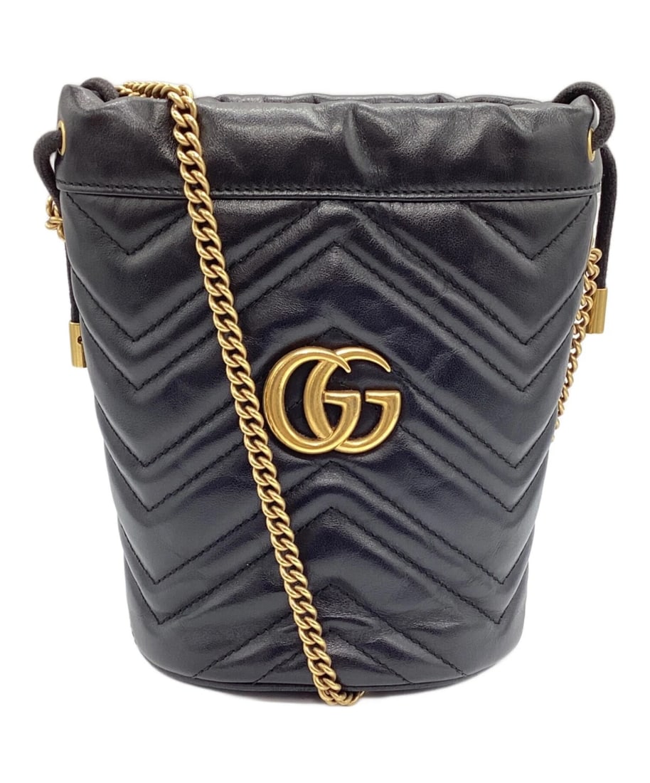 GUCCI CHAIN SHOULDER BAG: GUCCI Chain Shoulder Bag Brand: GUCCI Type: Handbag Material: none Color: Black Size: H:16.5cm / W:14.0cm / D:9.5cm Accessories: None Accessories Notice: When purchasing pre-owned goods, p