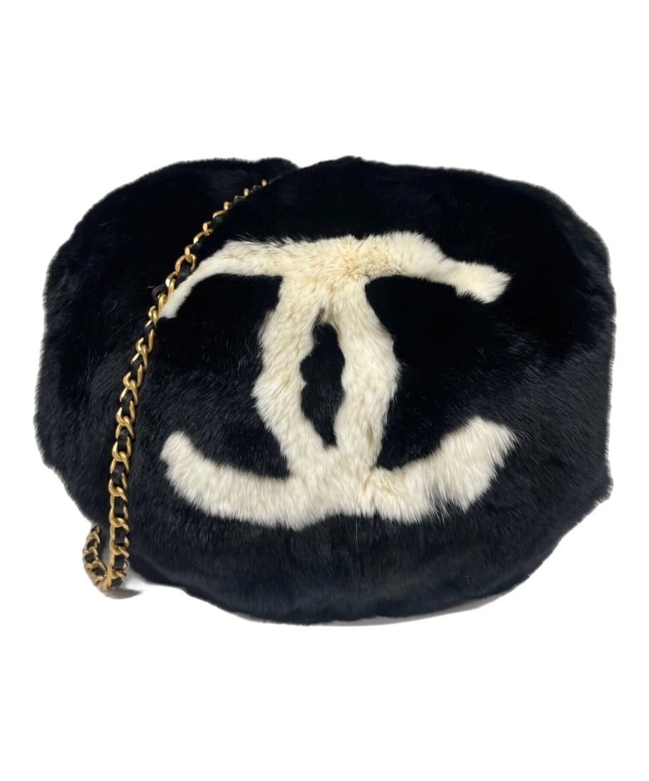 CHANEL RABBIT FUR CHAIN SHOULDER BAG: CHANEL Rabbit Fur Chain Shoulder Bag Brand: CHANEL Type: Handbag Material: none Color: Black Size: H:25.0cm / W:24.0cm / D:14.0cm Accessories: None Accessories Notice: When purchasing pre-