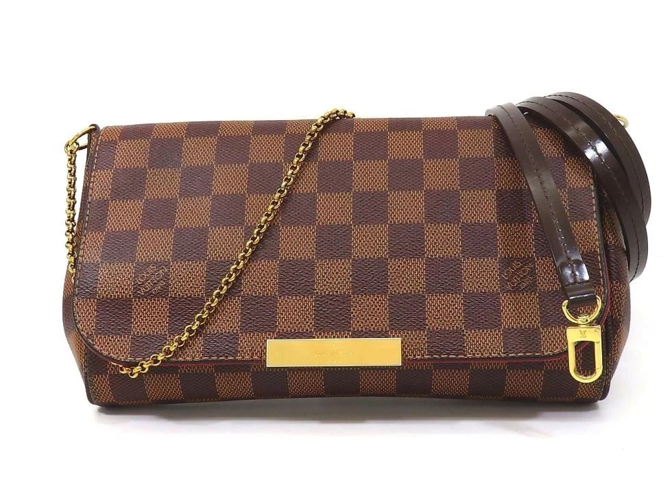 LOUIS VUITTON DAMIER EBENE FAVORITE MM SHOULDER BAG: Louis Vuitton Damier Ebene Favorite MM Shoulder Bag Brand: Louis Vuitton Type: Handbag Material: none Color: Damier Ebene Size: D 24×H 15×G 5cm Chain/Shoulder: 49cm / Shoulder: 114cm 