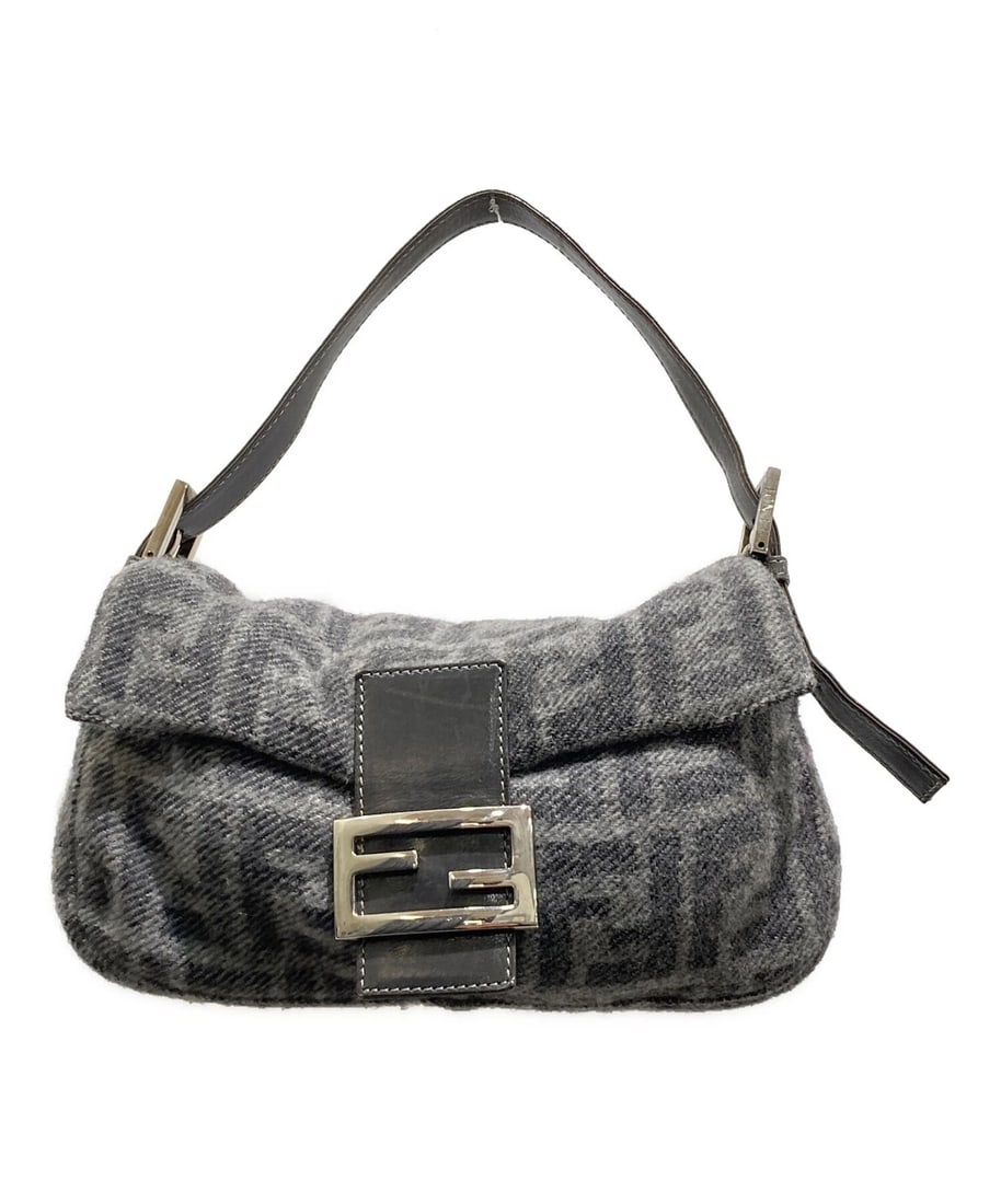 FENDI LOGO PATTERN ONE-SHOULDER BAG ZUCCA MAMMA BAGUETTE: FENDI Logo Pattern One-Shoulder Bag Zucca Mamma Baguette Brand: FENDI Type: Handbag Material: none Color: Gray Size: H:16cm / W:26cm / D:4cm Accessories: None Accessories Notice: When