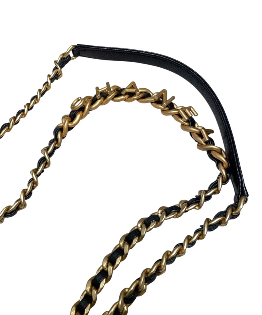 CHANEL CHAIN BAGUETTE BAG - 10