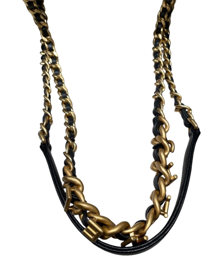 CHANEL CHAIN BAGUETTE BAG - 9