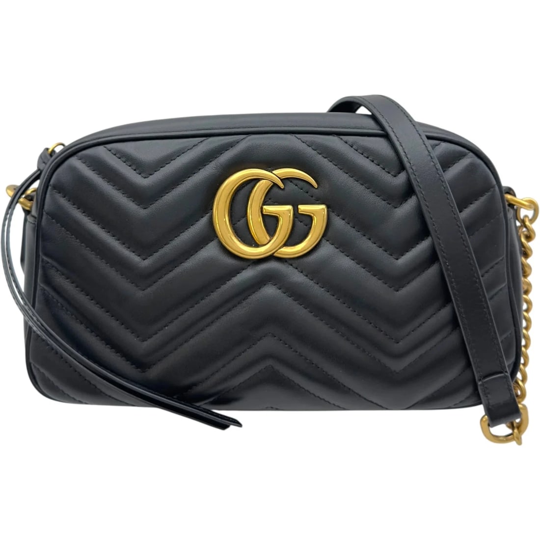 GUCCI GG MARMONT SHOULDER BAG BLACK SHOULDER BAG: GUCCI GG Marmont Shoulder Bag Black Shoulder Bag Brand: GUCCI Type: Handbag Material: Leather Color: black Size: W: 22cm / H: 14cm / D: 7cm / Shoulder: 130cm Accessories: None Accessories