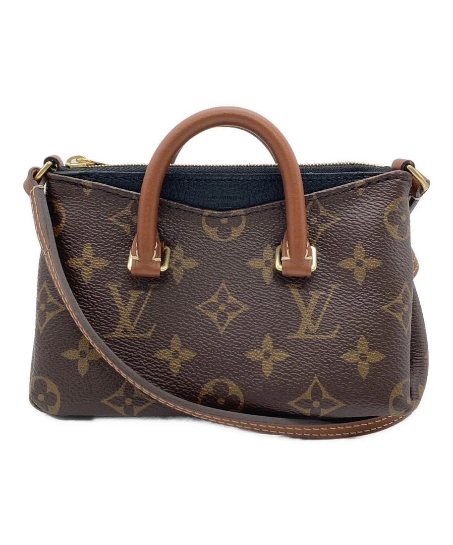 LOUIS VUITTON SHOULDER BAG: LOUIS VUITTON Shoulder Bag Brand: LOUIS VUITTON Type: Handbag Material: none Color: none Size: H:12cm / W:18cm / D:7.5cm Accessories: None Accessories Notice: When purchasing pre-owned goods,
