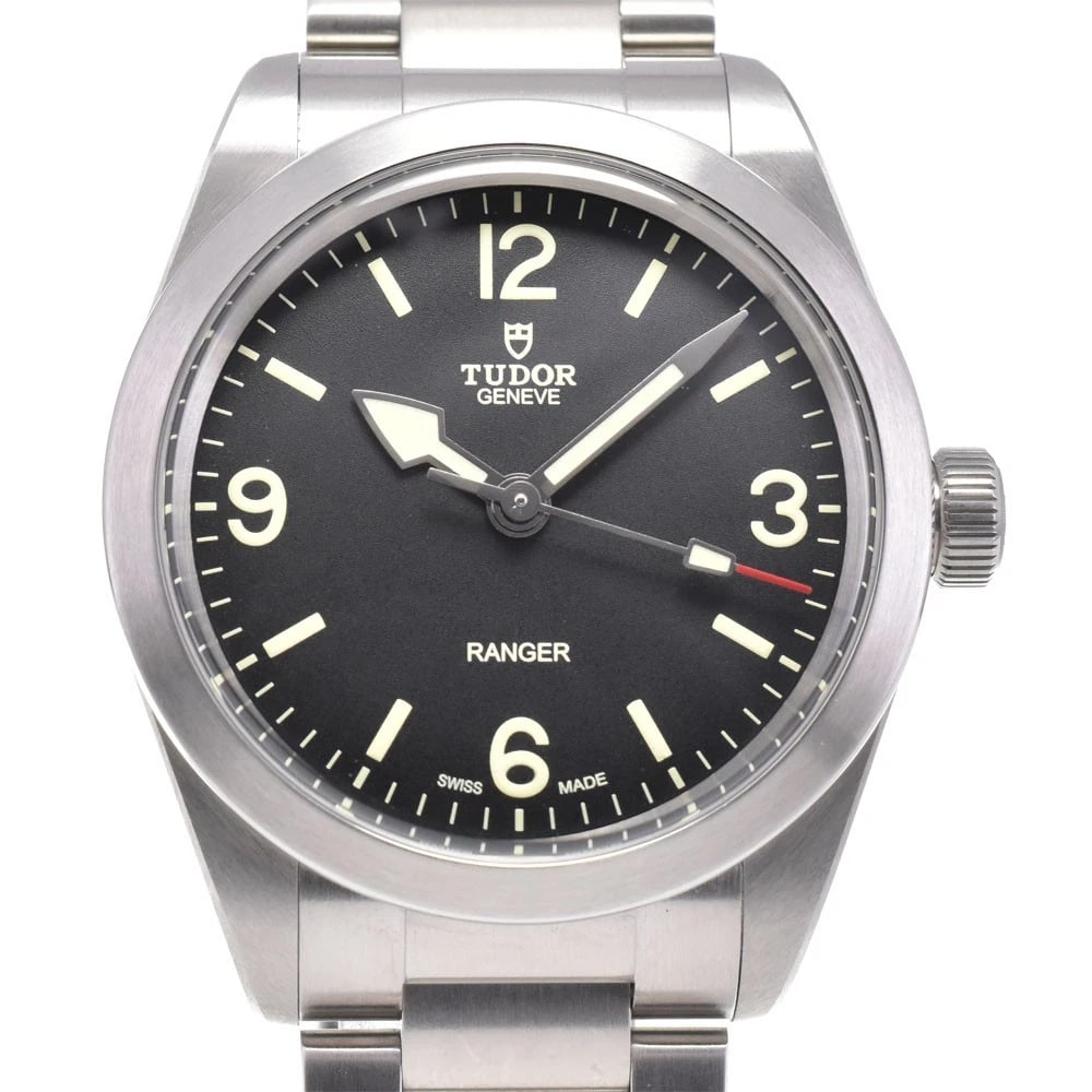TUDOR BLACK WATCH: TUDOR black Watch Brand: TUDOR Type: Wristwatch Material: Band Material Stainless Steel, Case Material Stainless Steel Color: Dial Color black Size: Case size About 36mm (1.4inch) (not
