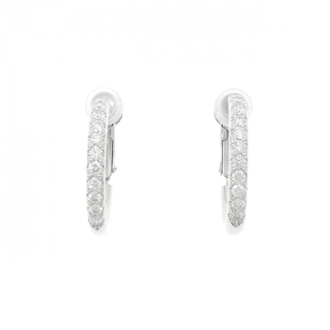 PT900 DIAMOND EARRING: PT900 Diamond Earring Brand: Unbranded Type: Diamond Pierce/Earring Material: Platinum900, Main Stone/Creation Natural Color: Silver Size: Actual Size Approx. length x width: 18.7mm x 2.4mm 