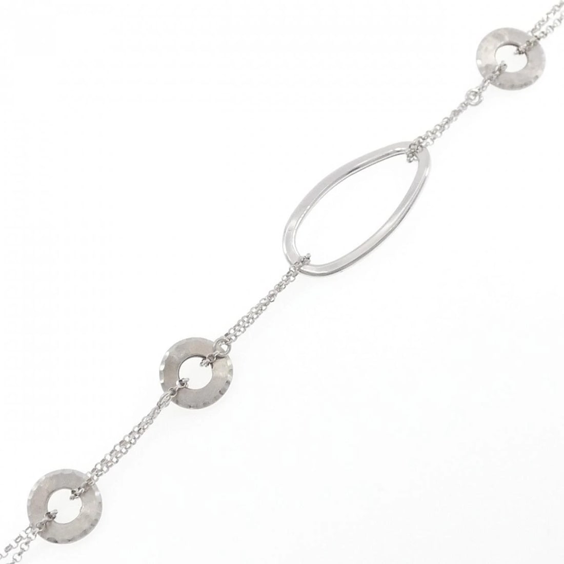 750WG BRACELET: 750WG bracelet Brand: Unbranded Type: Bracelet Material: 750 white gold, Color: White Gold Size: 18cmActual Size Max width approx: 16.2mm Accessories: None Accessories Notice: When purchasing