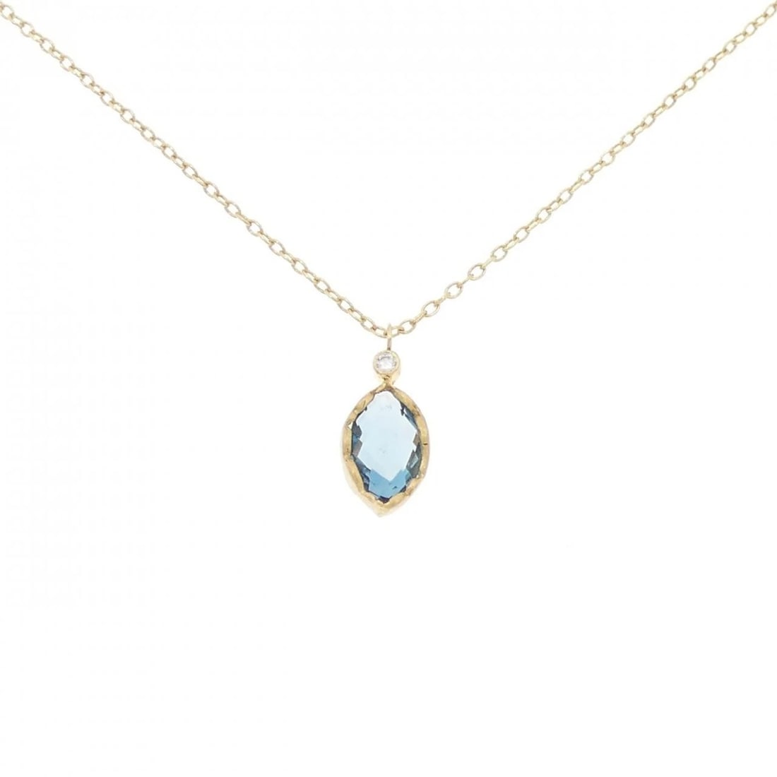K18YG BLUE TOPAZ NECKLACE: K18YG Blue Topaz Necklace Brand: Unbranded Type: Blue Topaz Necklace Material: K18 yellow gold, Main Stone/Creation Blue Topaz Color: Yellow Gold Size: 46cmActual Size Pendant length approx. x
