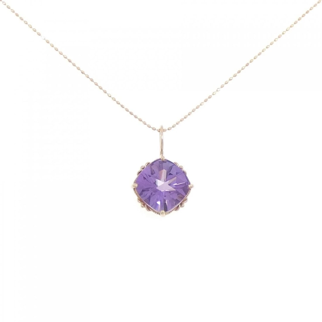 K18PG AMETHYST NECKLACE: K18PG Amethyst Necklace Brand: Unbranded Type: Amethyst Necklace Material: K18 Pink Gold, Main Stone/Creation Amethyst Color: Pink Gold Size: 51cmActual Size Pendant length approx. x width