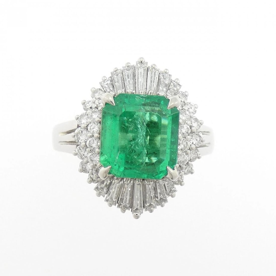 PT900 EMERALD RING - 2