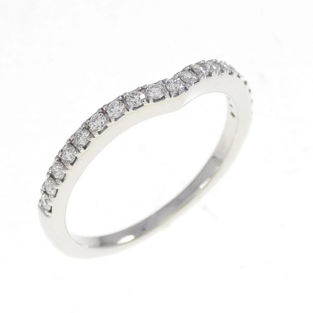 PT950 DIAMOND RING: PT950 Diamond Ring Brand: Unbranded Type: Diamond ring Material: Platinum950, Main Stone/Creation Natural Color: Silver Size: US 5 3/4 Accessories: None Accessories Notice: When purchasing