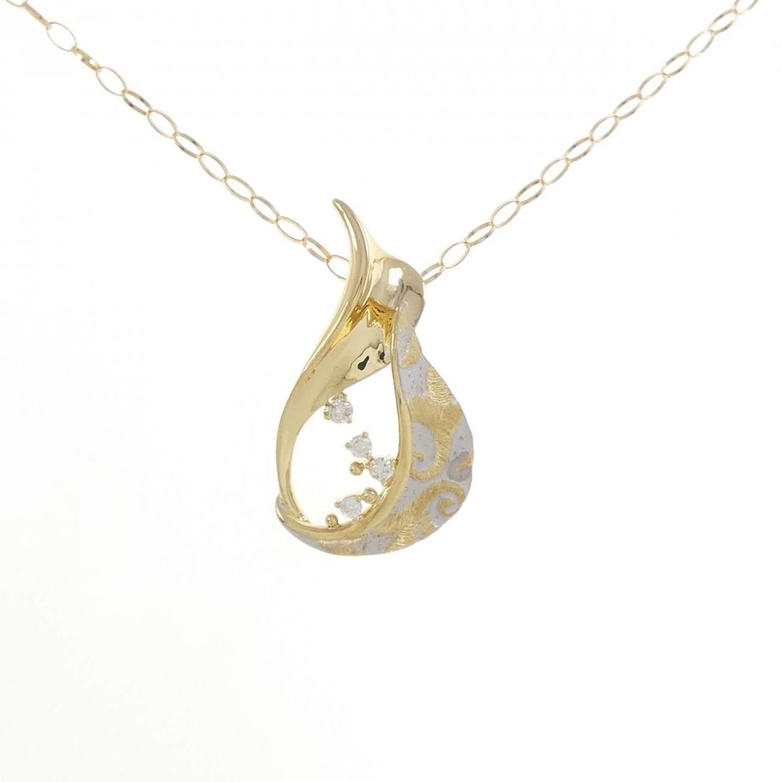 K18YG/K18WG/750YG DIAMOND NECKLACE: K18YG/K18WG/750YG Diamond Necklace Brand: Unbranded Type: Diamond Necklace Material: 18K Yellow Gold/18K White Gold/750 Yellow Gold, Main Stone/Creation Natural Color: Yellow Gold White Gold 