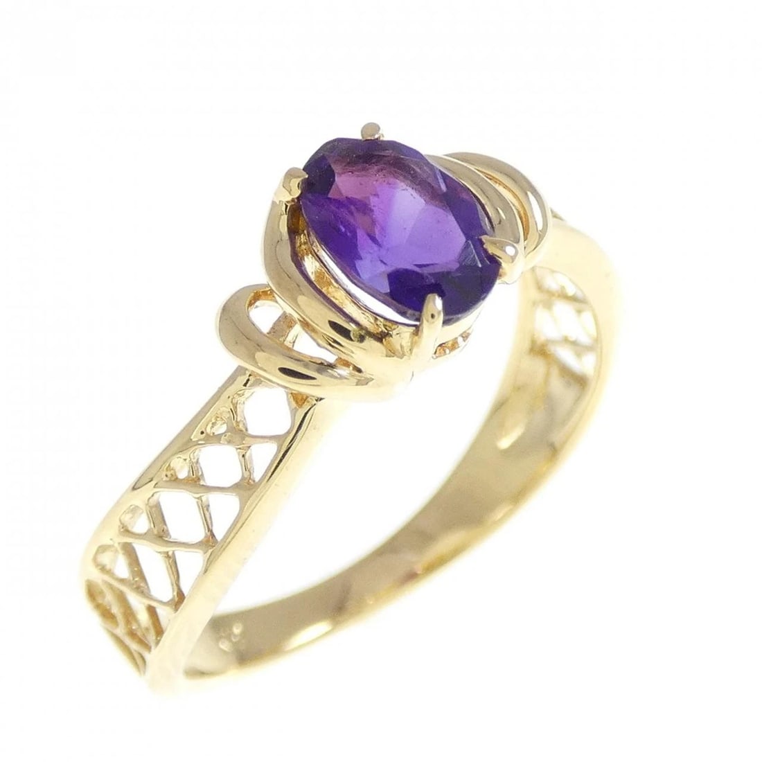 K18YG AMETHYST RING: K18YG Amethyst Ring Brand: Unbranded Type: Amethyst ring Material: K18 yellow gold, Main Stone/Creation Amethyst Color: yellow gold Size: US 5 Accessories: None Accessories Notice: When