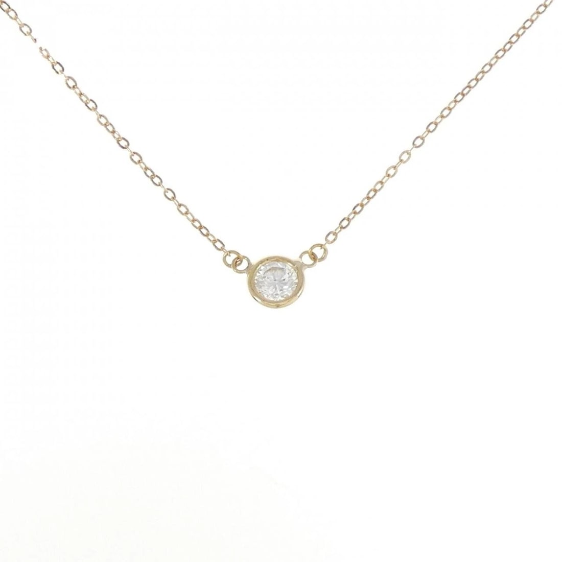 18K YELLOW GOLD DIAMOND NECKLACE: 18K Yellow Gold Diamond Necklace Brand: Unbranded Type: Diamond Necklace Material: K18 yellow gold, Main Stone/Creation Natural Color: yellow gold Size: Actual Size Diameteraround: 5.7mm Chain