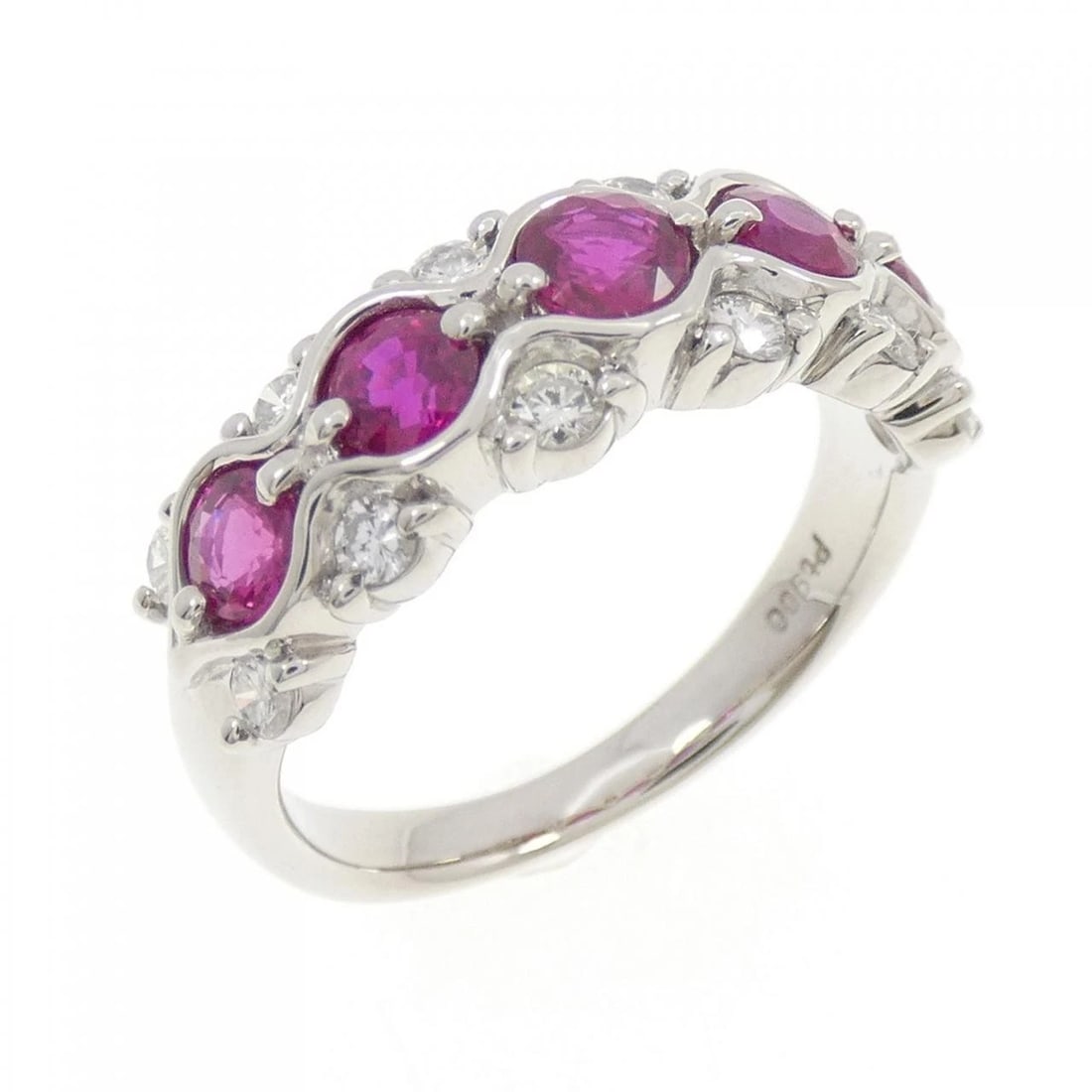 PT900 RUBY RING: PT900 Ruby Ring Brand: Unbranded Type: Ruby ring Material: Platinum900, Main Stone/Creation Ruby Color: Platinum Size: US 5 Accessories: None Accessories Notice: When purchasing pre-owned
