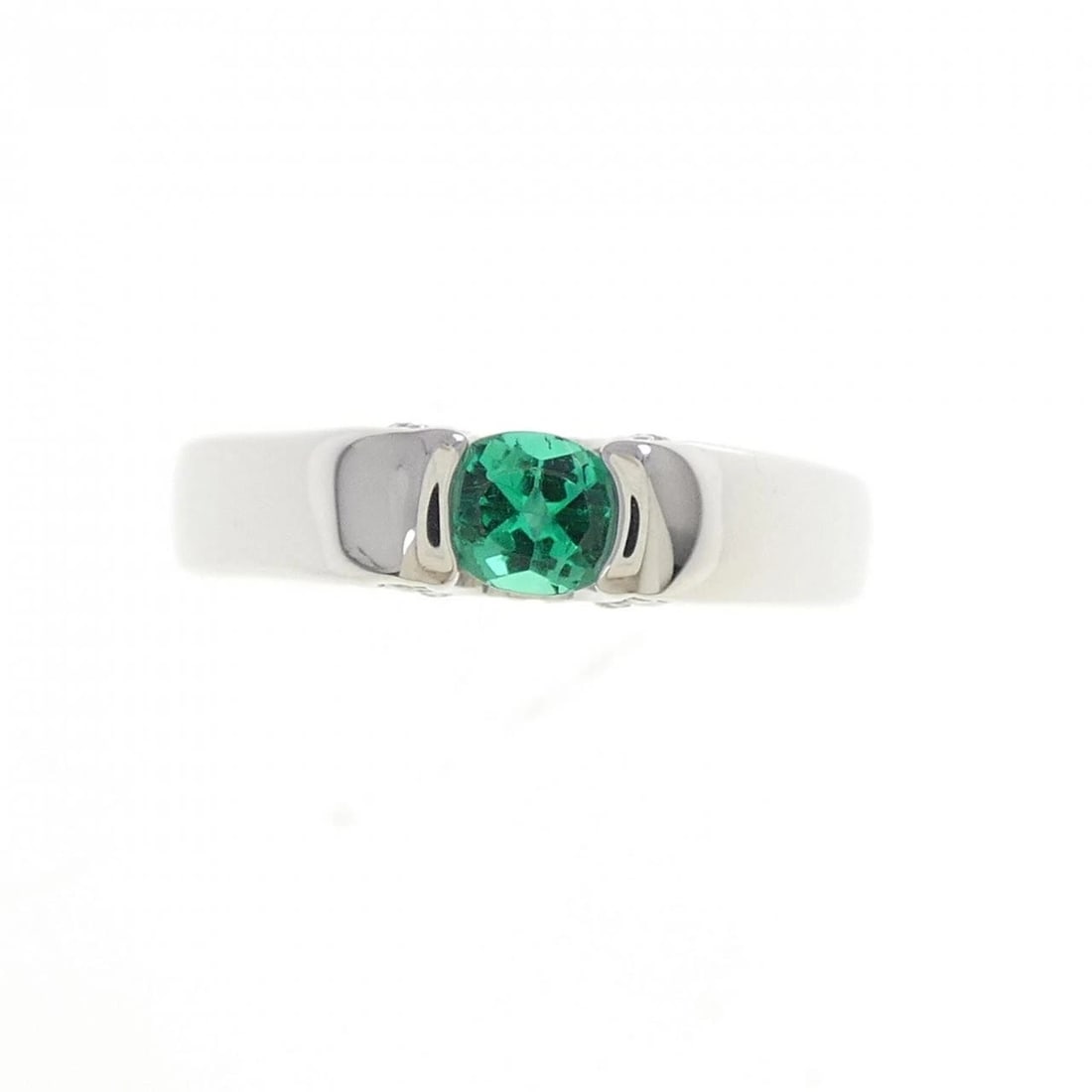 PT900 EMERALD RING - 2