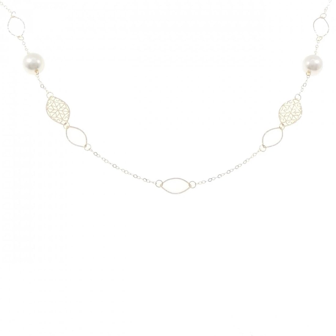 K18YG AKOYA PEARL NECKLACE: K18YG Akoya Pearl Necklace Brand: Unbranded Type: Akoya Pearl Necklace Material: K18 yellow gold, Main Stone/Creation Akoya Pearl Color: yellow gold Size: Actual Size Motif maximum width