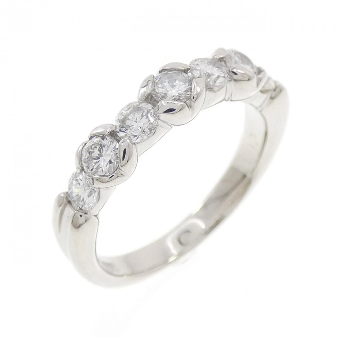 PT900 DIAMOND RING: PT900 Diamond Ring Brand: Unbranded Type: Diamond Ring Material: PT900, Color: platinum Size: US 6 1/4 Accessories: None Accessories Notice: When purchasing pre-owned goods, please refer t