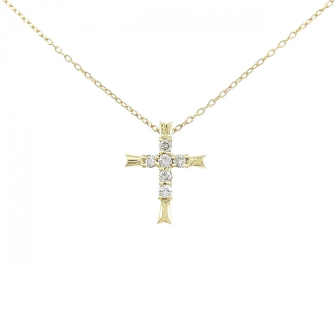 K18YG CROSS DIAMOND NECKLACE: K18YG Cross Diamond Necklace Brand: Unbranded Type: Diamond Necklace Material: K18YG, Color: yellow Size: Actual Size Pendant length approx. x width approx.: 15.6mmx12.3mm Chain maximum width
