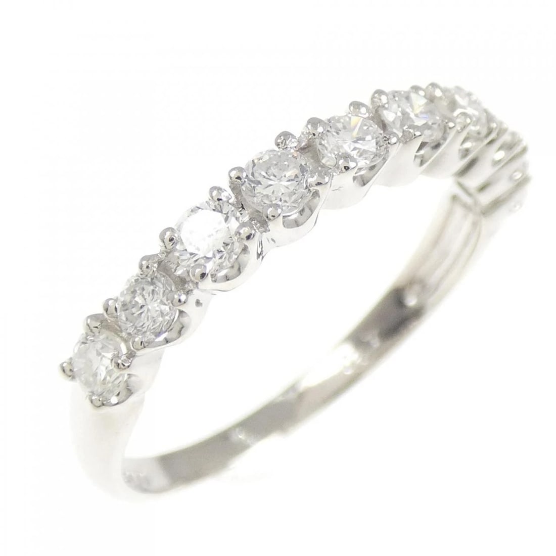 PT900 DIAMOND RING: PT900 Diamond Ring Brand: Unbranded Type: Diamond Ring Material: PT900, Color: platinum Size: US 6 3/4 Accessories: None Accessories Notice: When purchasing pre-owned goods, please refer t