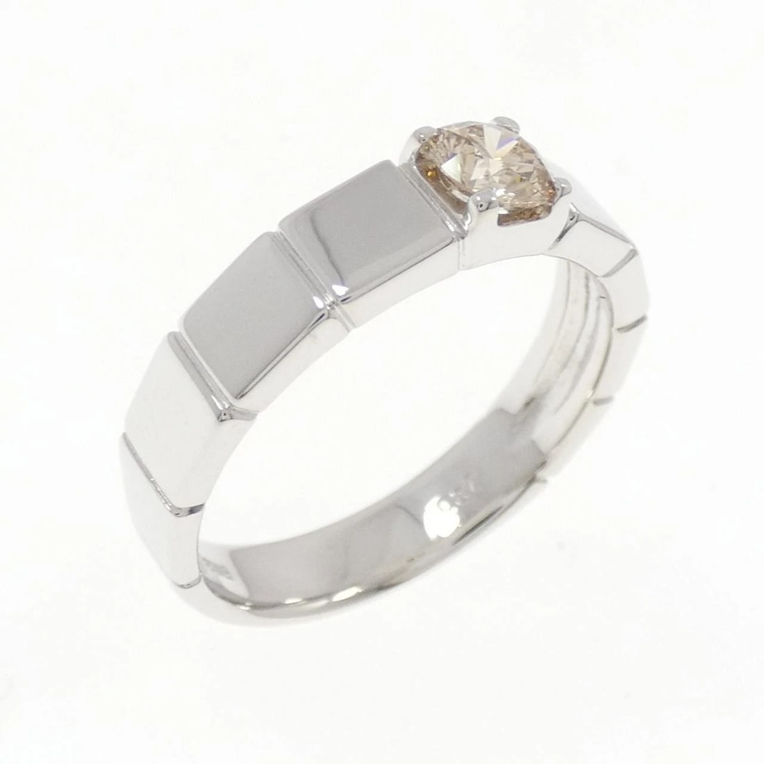 K18WG DIAMOND RING: K18WG Diamond Ring Brand: Unbranded Type: Diamond ring Material: K18 white gold, Color: white gold Size: US 9 Accessories: None Accessories Notice: When purchasing pre-owned goods, please