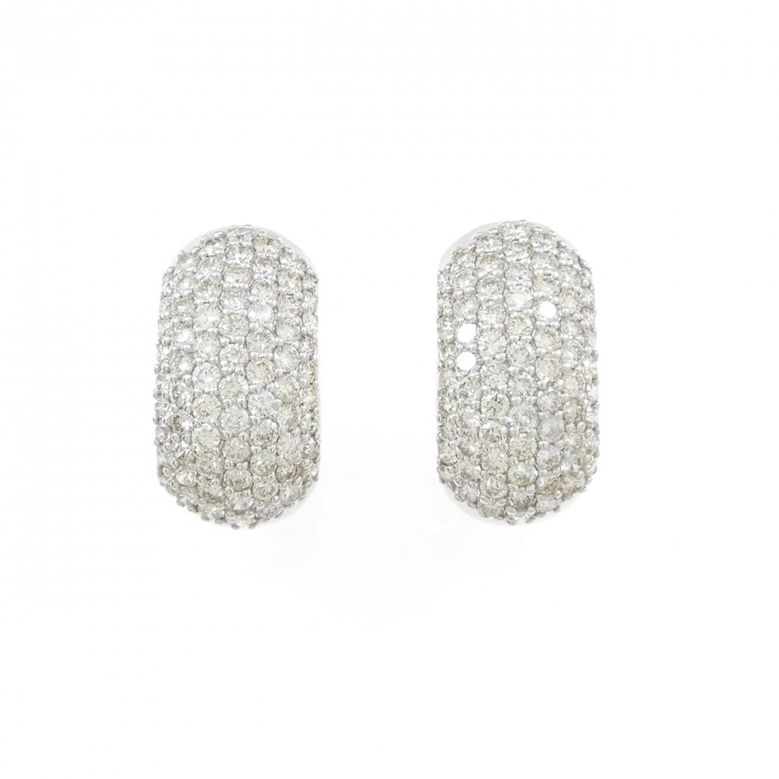 K18WG PAVE DIAMOND PIERCE: K18WG Pave Diamond Pierce Brand: Unbranded Type: Diamond Pierce/Earring Material: K18 white gold, Color: white gold Size: Actual Size Approx. height x width: 19.8mm x 10.3mm Accessories: None